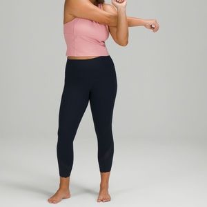Lululemon Wunder Under HR Crop 23” Scalloped size 10, True Navy